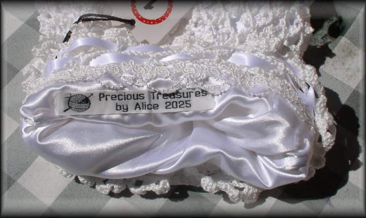 English White Rose 37